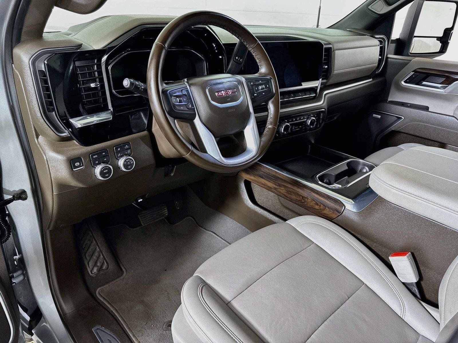 Used 2025 GMC Sierra 2500 SLT w/ Texas SLT Premium Package AWD/4WD image 7