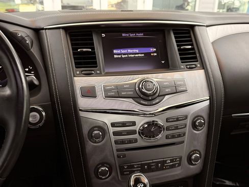 Used 2019 INFINITI QX80 Limited w/ All-Season Package AWD/4WD image 48