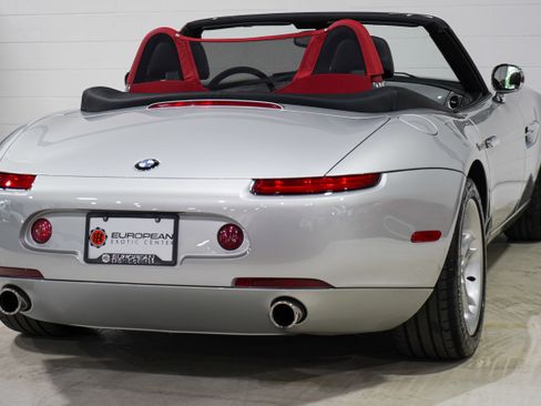 Used 2000 BMW Z8 RWD image 36