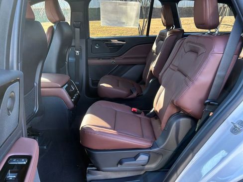 New 2026 Lincoln Aviator Reserve image 28