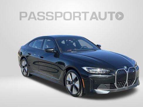 Used 2023 BMW i4 eDrive35 w/ Premium Package image 6