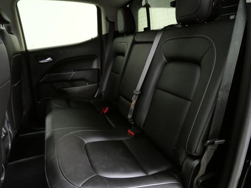 Used 2022 Chevrolet Colorado ZR2 AWD/4WD image 16