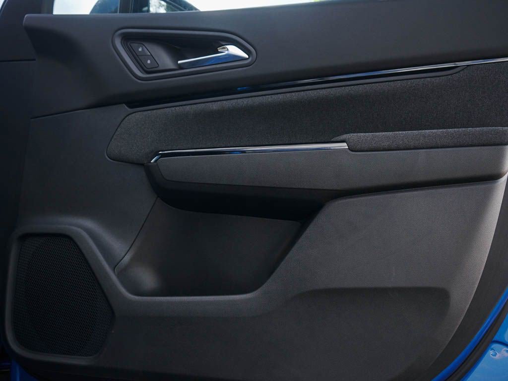 New 2026 Honda Prologue EX image 9