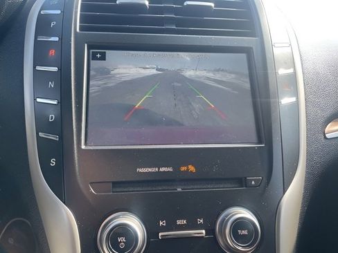 Used 2018 Lincoln MKC Select w/ Select Plus Package image 23