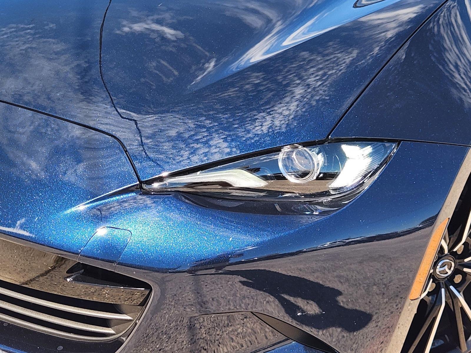 Used 2025 MAZDA MX-5 Miata RF Grand Touring RWD image 9