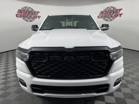 Used 2025 RAM 1500 Lone Star AWD/4WD image 2