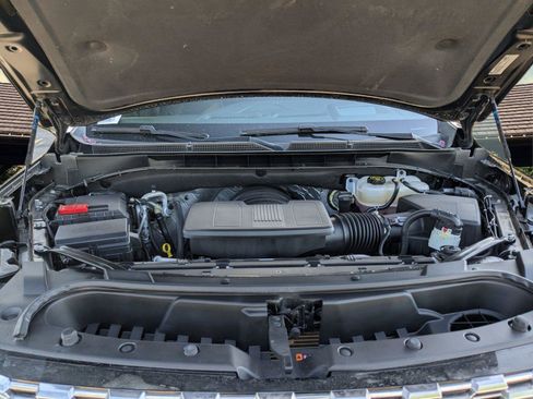 Used 2024 GMC Yukon XL Denali image 21