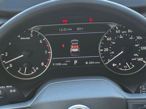 Used 2025 Nissan Rogue SV AWD/4WD image 42