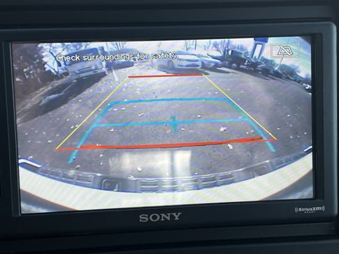 Used 2021 Toyota Tacoma TRD Off-Road image 24