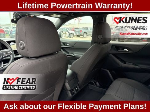 Used 2026 Chevrolet Equinox LT AWD/4WD image 36