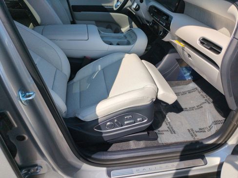 New 2026 Hyundai Palisade Calligraphy FWD image 56