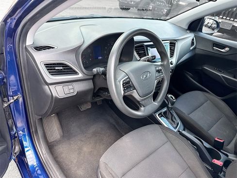 Used 2020 Hyundai Accent SE image 10