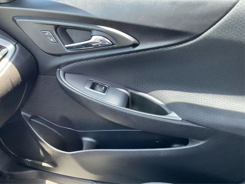 Used 2017 Chevrolet Malibu LS FWD image 20