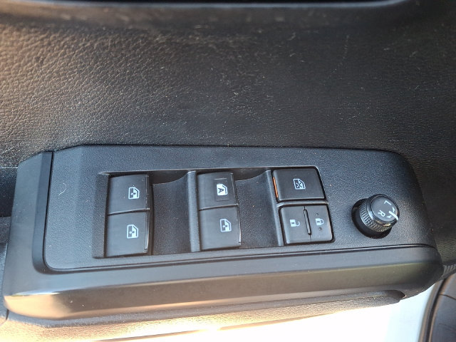 Used 2019 Toyota Tacoma SR w/ SR Convenience Package RWD image 26