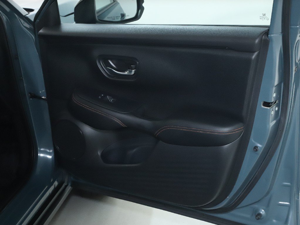Used 2023 Honda HR-V Sport image 34