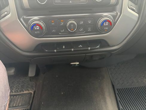 Used 2017 GMC Sierra 1500 SLE AWD/4WD image 22