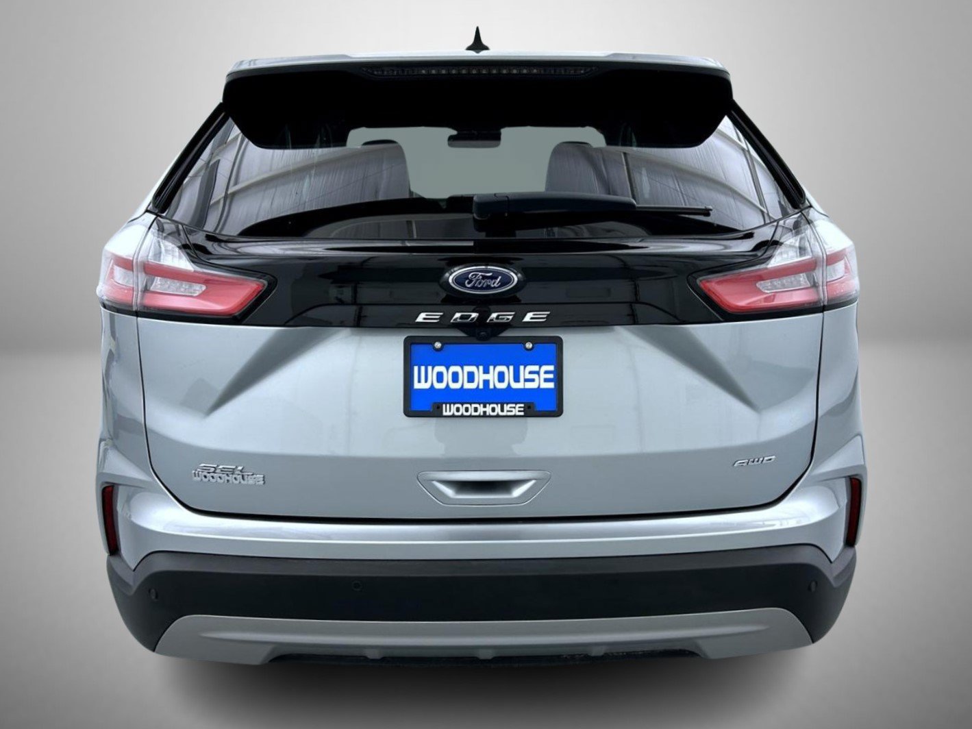 Used 2024 Ford Edge SEL w/ Convenience Package AWD/4WD image 6
