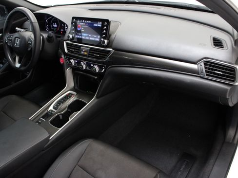 Used 2022 Honda Accord Sport image 36