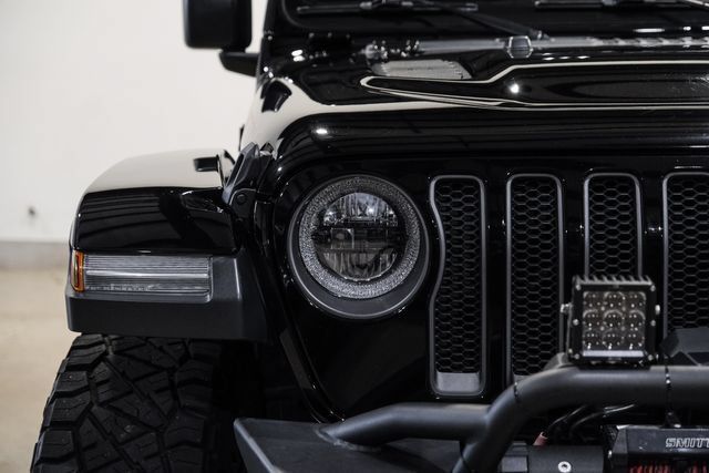 Used 2020 Jeep Wrangler Unlimited Rubicon AWD/4WD image 3