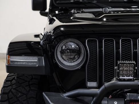 Used 2020 Jeep Wrangler Unlimited Rubicon AWD/4WD image 3