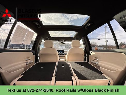 Used 2021 Mercedes-Benz GLB 250 4MATIC w/ AMG Line image 33