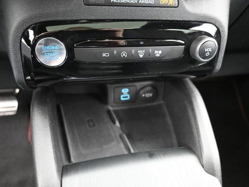 Used 2023 Ford Escape ST-Line Select w/ Tech Pack #2 AWD/4WD image 18
