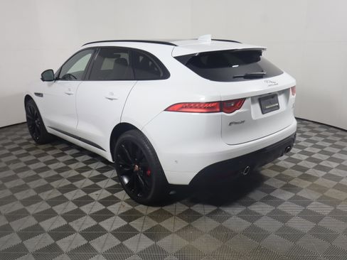 Used 2019 Jaguar F-PACE S AWD/4WD image 3