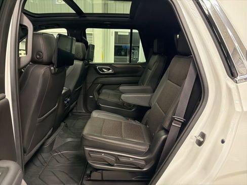Used 2022 Chevrolet Tahoe High Country image 32