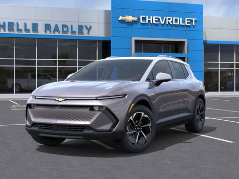 New 2026 Chevrolet Equinox EV LT image 30