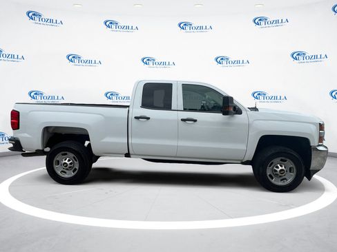 Used 2019 Chevrolet Silverado 2500 W/T AWD/4WD image 6