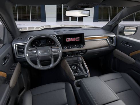 New 2026 GMC Canyon Denali AWD/4WD image 15