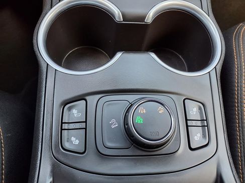 Used 2019 GMC Terrain SLE w/ Driver Convenience Package image 7