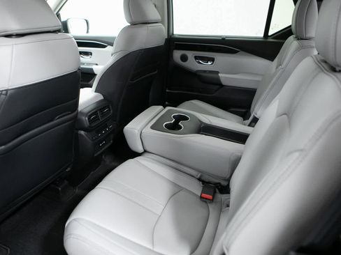 Used 2024 Honda Pilot EX-L image 25