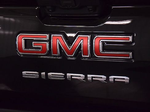 Used 2024 GMC Sierra 1500 Pro w/ Graphite Edition AWD/4WD image 14