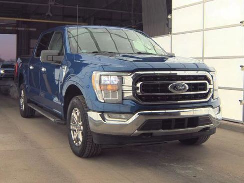 Used 2023 Ford F150 XLT w/ Equipment Group 302A High image 5