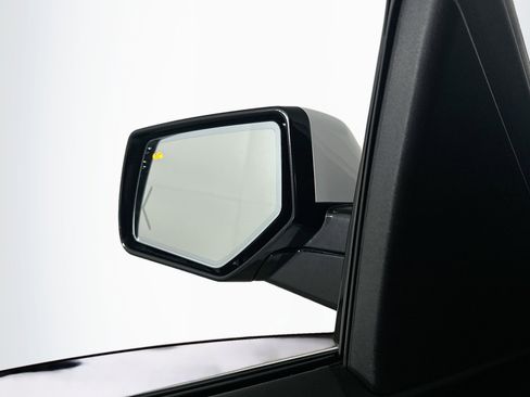 Used 2019 Chevrolet Tahoe LT RWD image 16