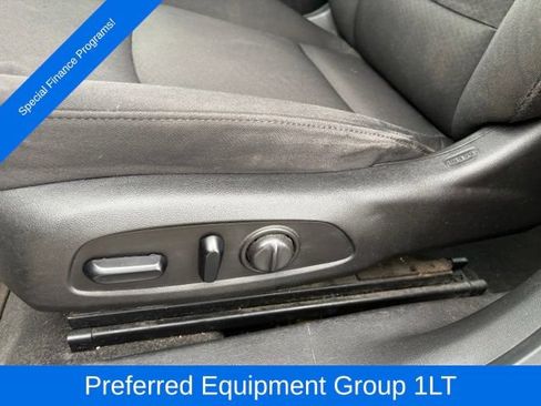 Used 2019 Chevrolet Malibu LT FWD image 13