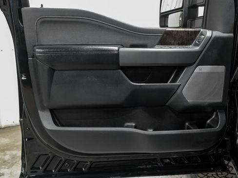 Used 2025 Ford F250 Lariat AWD/4WD image 42