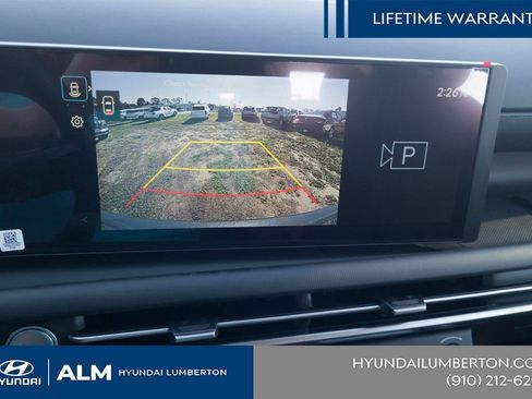 New 2026 Hyundai Tucson SE image 21