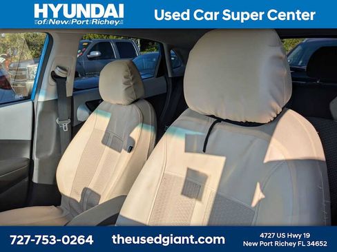 Used 2019 Hyundai Kona SE FWD image 3