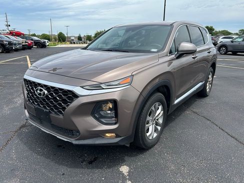 Used 2020 Hyundai Santa Fe SEL FWD image 4
