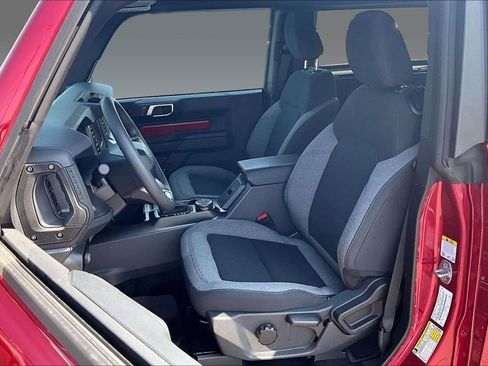 Used 2025 Ford Bronco 2-Door AWD/4WD image 14