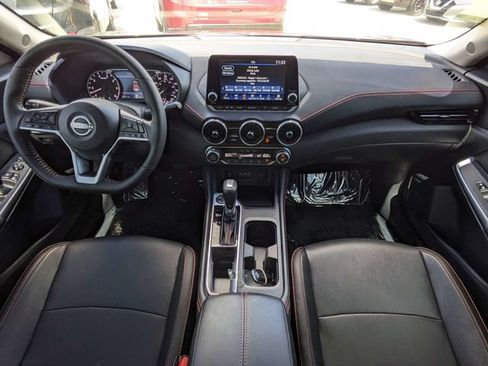 Certified 2025 Nissan Sentra SR w/ SR Premium Package FWD image 14