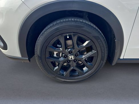 Used 2024 Honda HR-V Sport image 10
