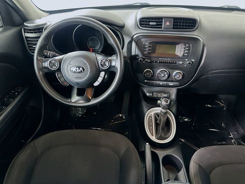 Used 2016 Kia Soul FWD image 16