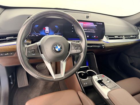 Certified 2023 BMW X1 xDrive28i w/ Convenience Package AWD/4WD image 4
