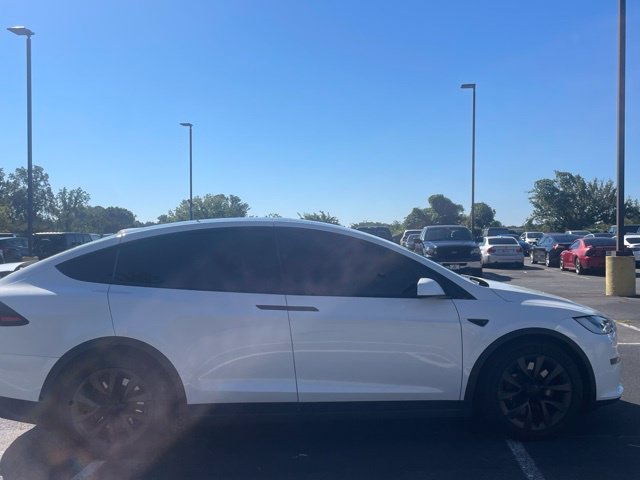 Used 2023 Tesla Model X AWD/4WD image 4