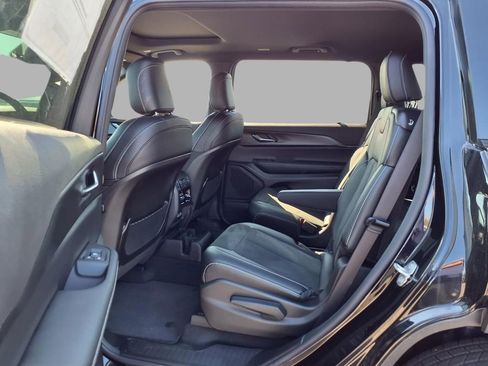 New 2025 Jeep Grand Cherokee L Altitude AWD/4WD image 26
