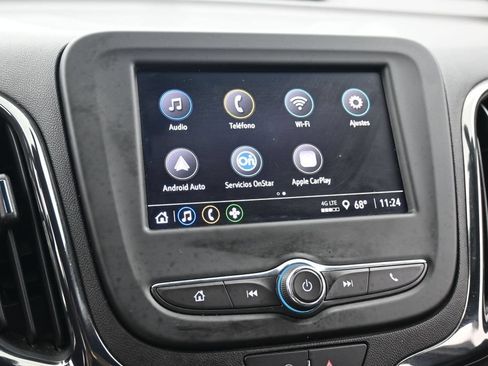Used 2023 Chevrolet Equinox RS FWD image 18