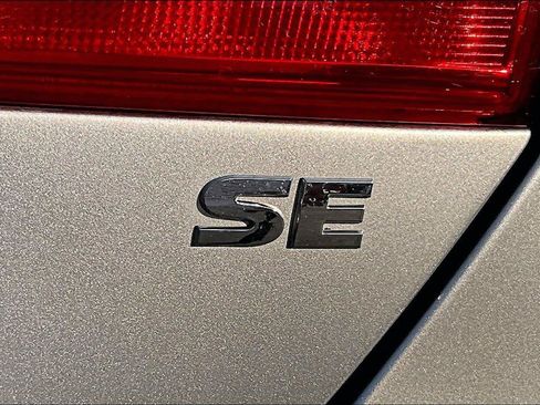 Used 2014 Volkswagen Jetta SE FWD image 19